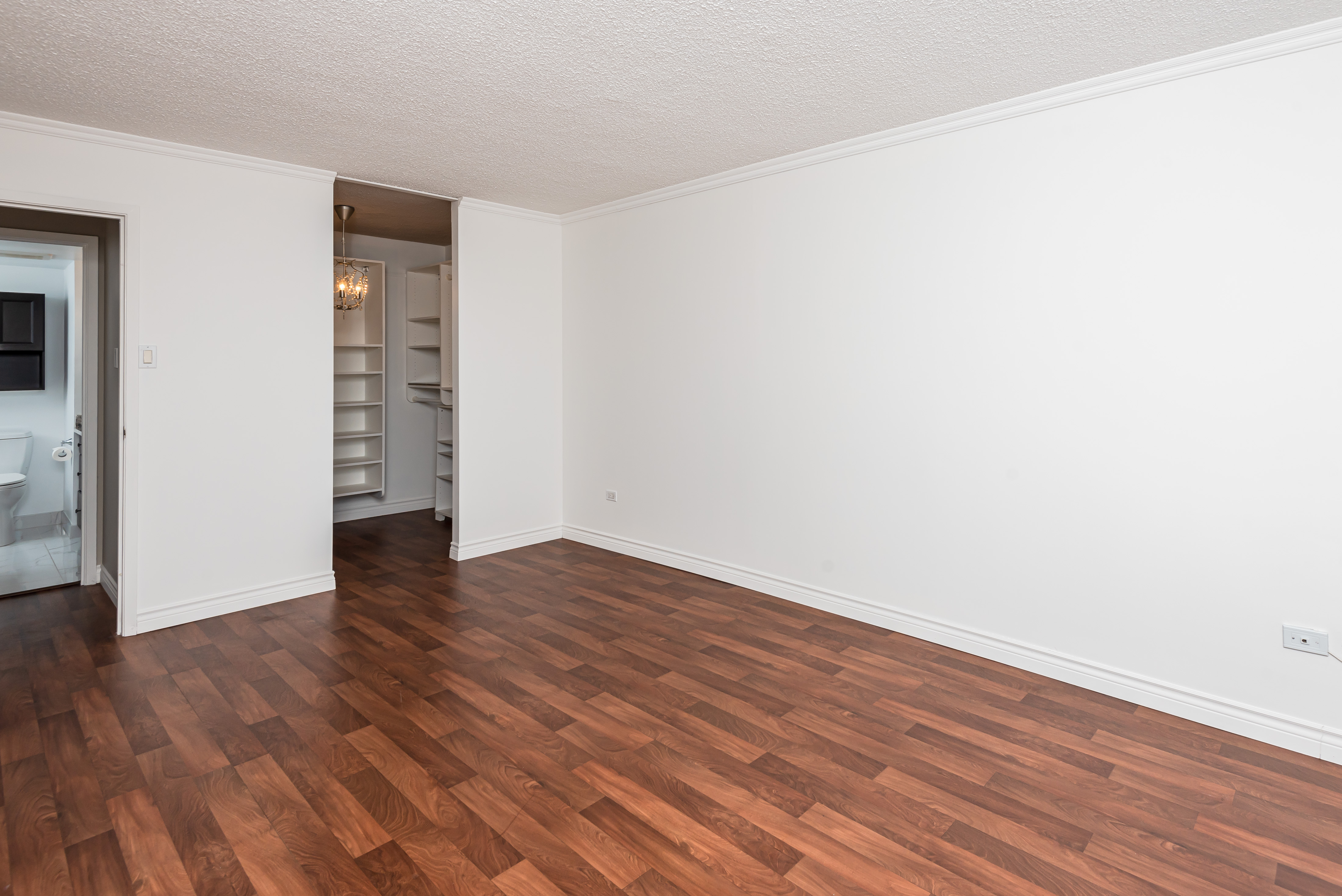 Virtual staging. Square Feet Photography & Floor Plans, Edmonton Alberta