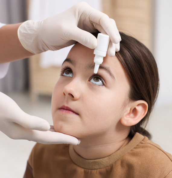Optometrist checking dry eye symptoms