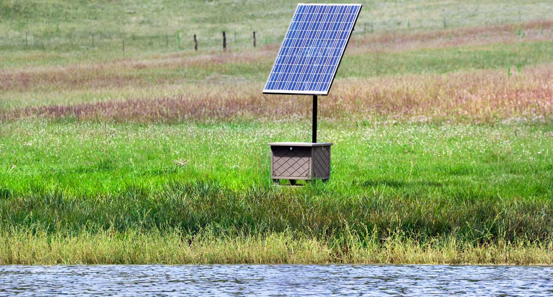 Keeton Solaer, Solar Powered Aeration Systems by H2O Logics Inc.- Canada’s Lake, Pond Water Treatment, Equipment and Management Solutions Company